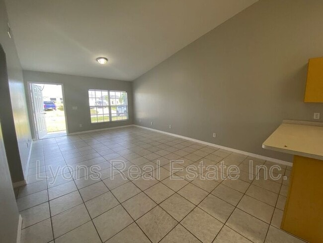 Photo - 4543 20th St SW