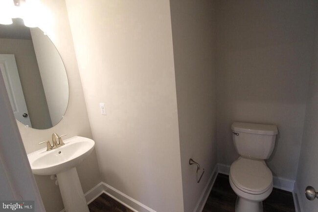 Photo - 22466 Foundation Dr Casa Adosada