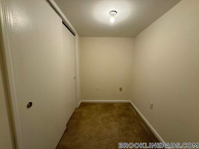Photo - 1223 Beacon St Apartment Unit 114