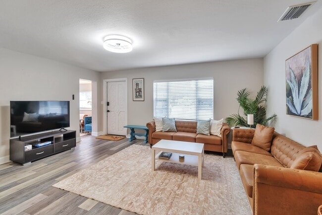 Photo - 3202 E Jean St