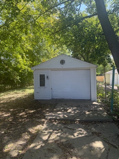 Photo - 12210 Longview St