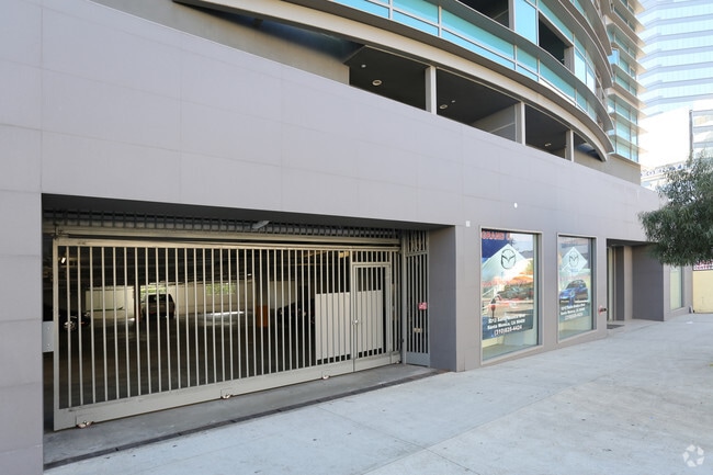 Photo - 12026 Wilshire Blvd