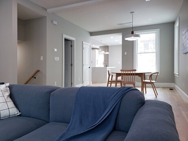 Photo - 97 Trenton St Unidad 1