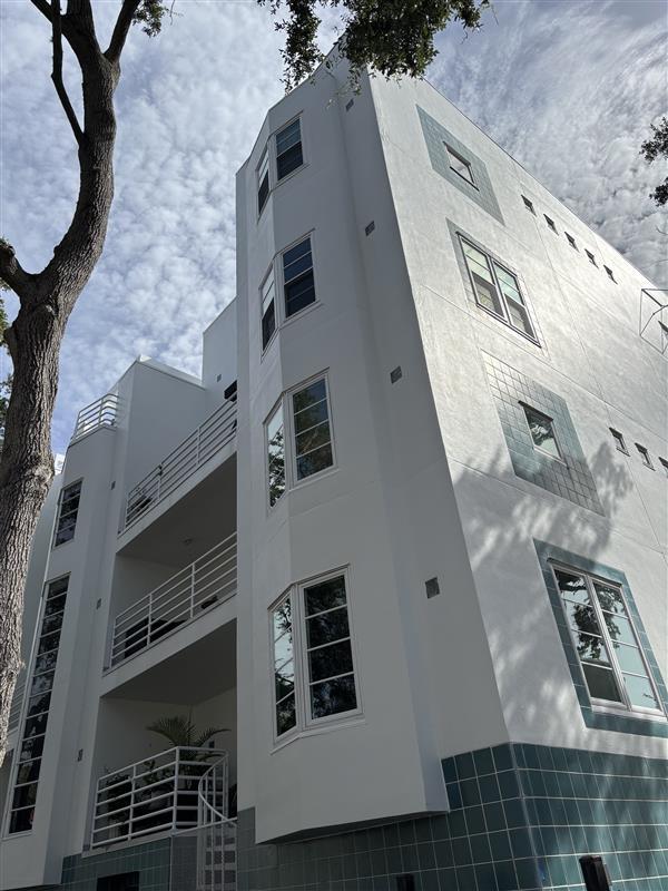 4950 Bayshore Blvd Unit 28