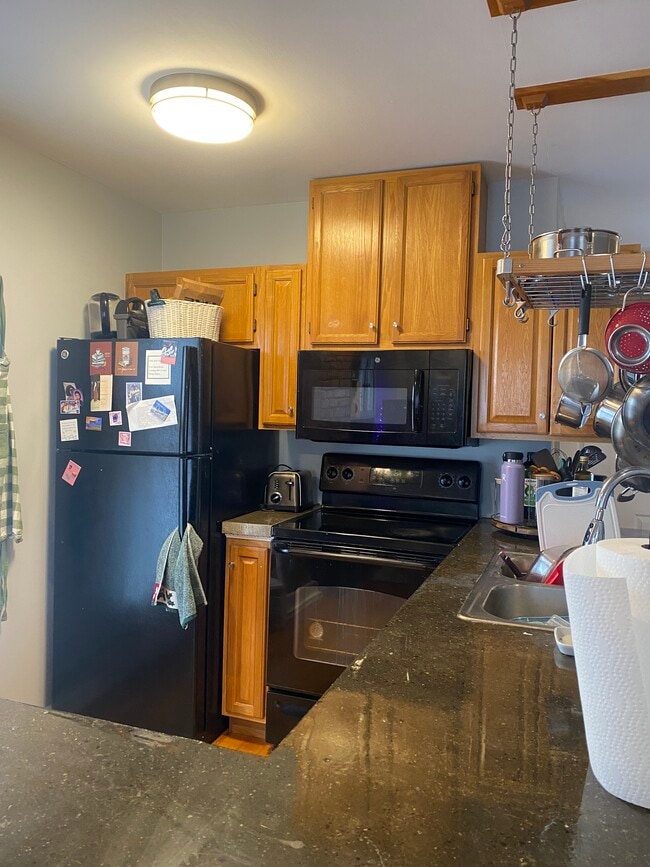 Photo - 829 N Salina St Unidad #1