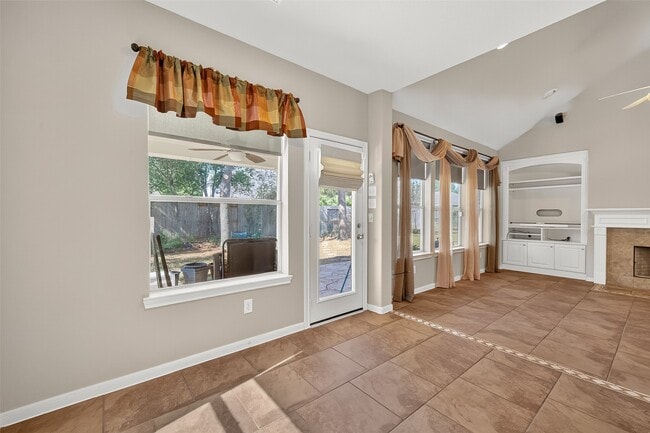 Photo - 26439 Sundown Cove Ln