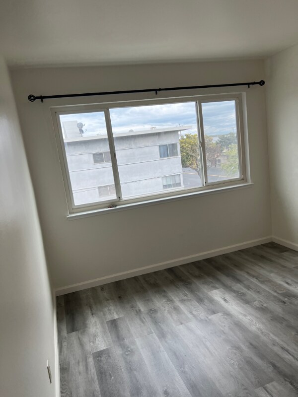 Photo - 490 Talbert St Unidad 302