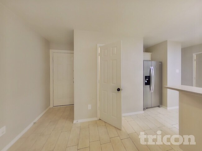 Photo - 513 Valley View Dr