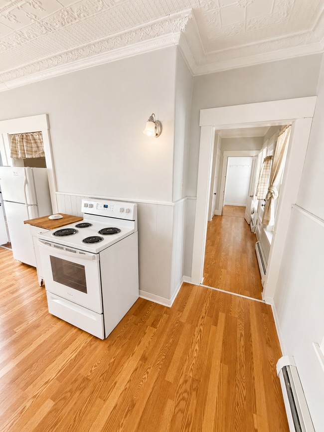 Photo - 40 Highland St Unit B