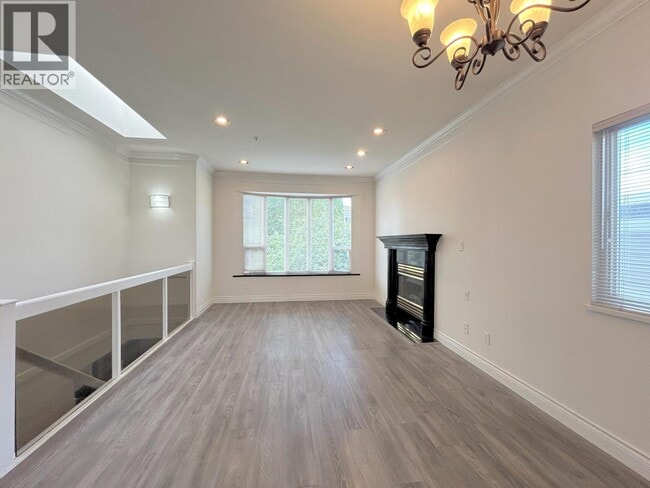 Photo - 1478 E 57th Ave