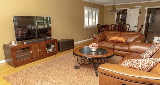 Photo - 24314 Berendo Ave