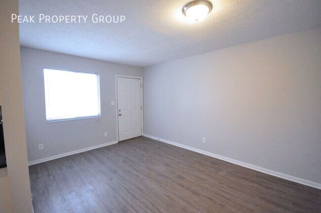 Photo - 1304 Courtland Ave Unit C