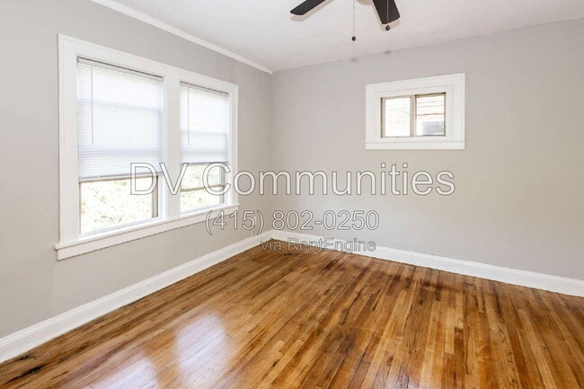 Photo - 2988 S Moreland Blvd Unit 11