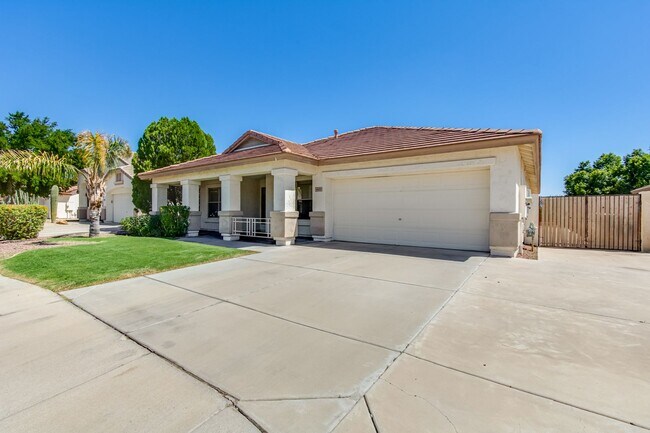 Photo - GORGEOUS home in the highly desired Arrowhead Ranch