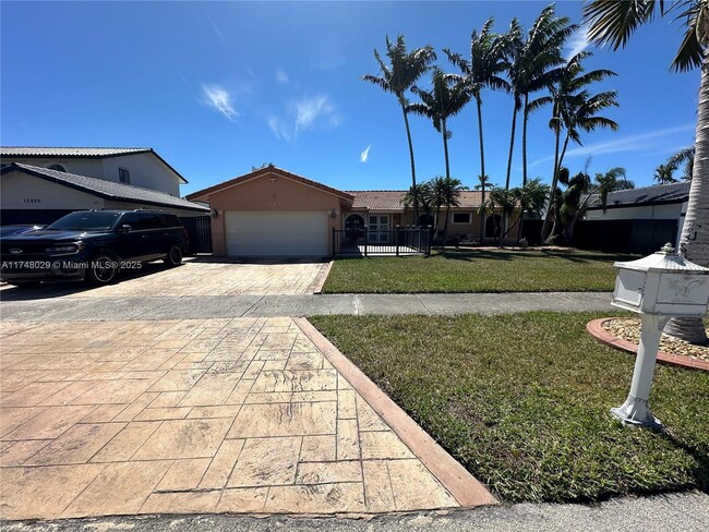 Photo - 13930 SW 156th Terrace Casa