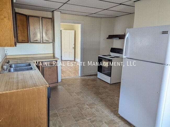 Photo - 456 Main St Unidad 2