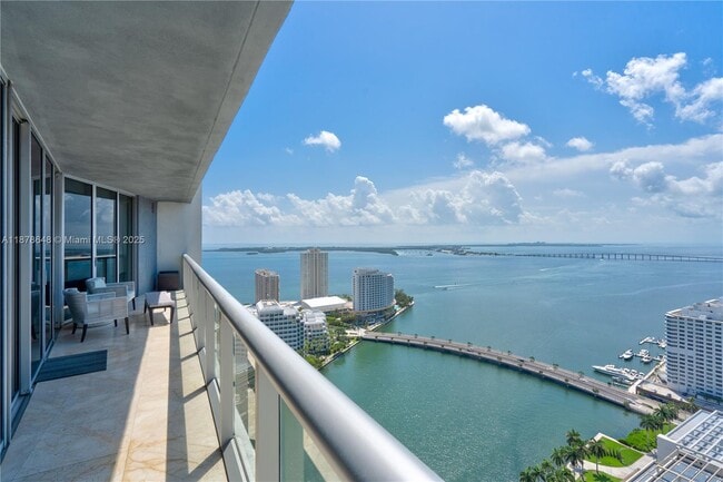 Building Photo - 495 Brickell Ave Unit 3505