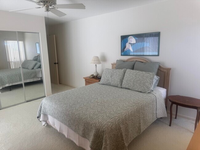 Photo - 17020 Bay St