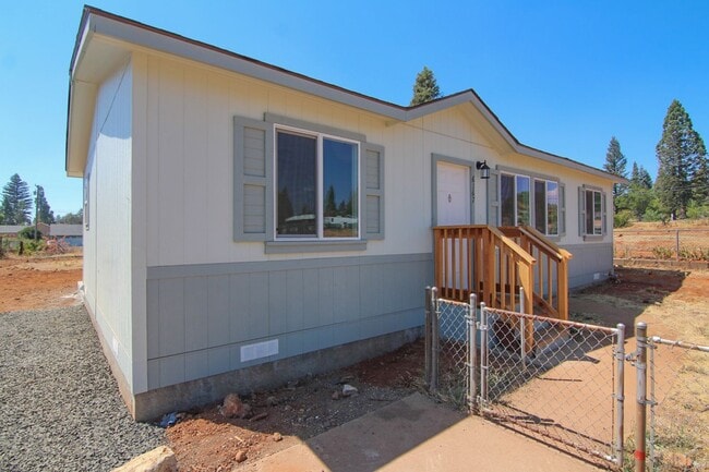 Building Photo - Manufactured Home for Rent in Paradise CA | 2 Bed, Newer Build, Cat Friendly