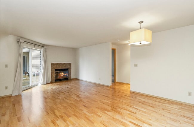 Photo - 6970 California Ave SW