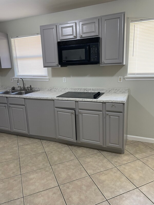 Photo - 6254 Kuebel Dr