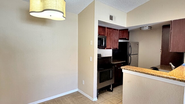 Photo - 5144 Conroy Rd