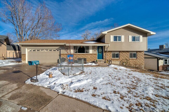 Charming 4 Bed 2 Bath Home in 80917!!! - Charming 4 Bed 2 Bath Home in 80917!!!