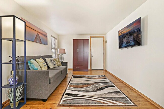 36946 N Waterside Ln Unit SI ID1374772P