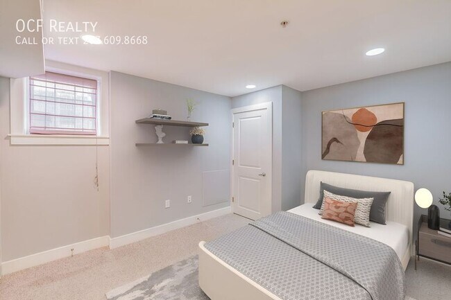 Photo - Graduate Hosptial Two Bedroom Apartment Unit A