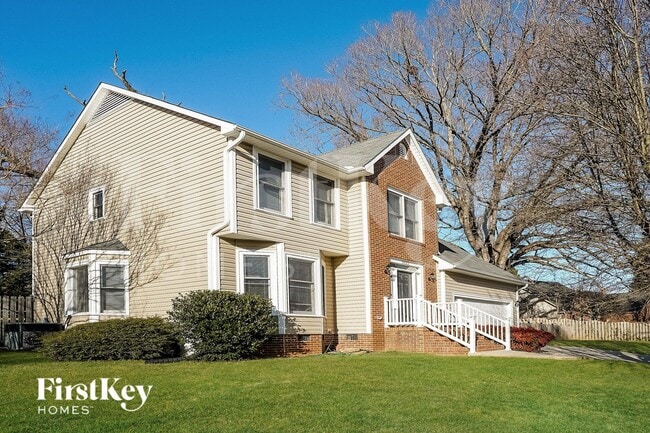 Photo - 3622 Two Oaks Dr