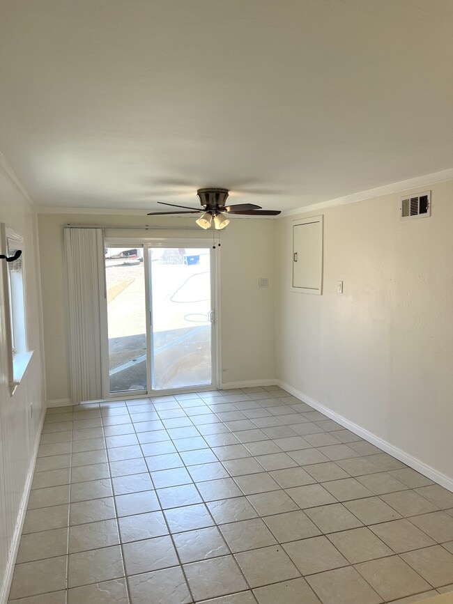 4530 Del Mar Ave