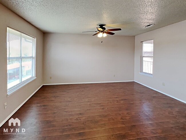 Photo - 5515 Brookview Ct Unidad A