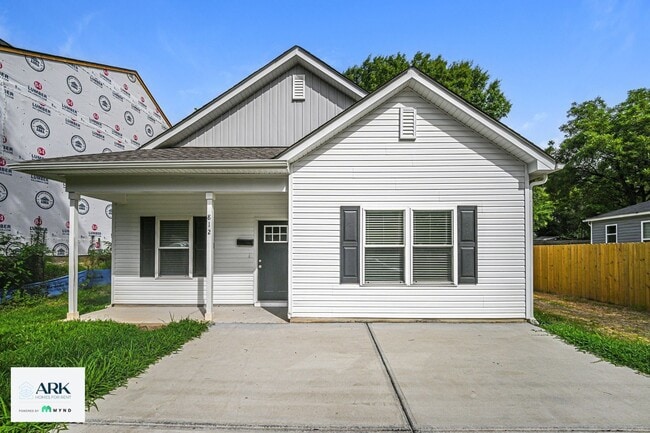 Building Photo - 812 Cantwell St