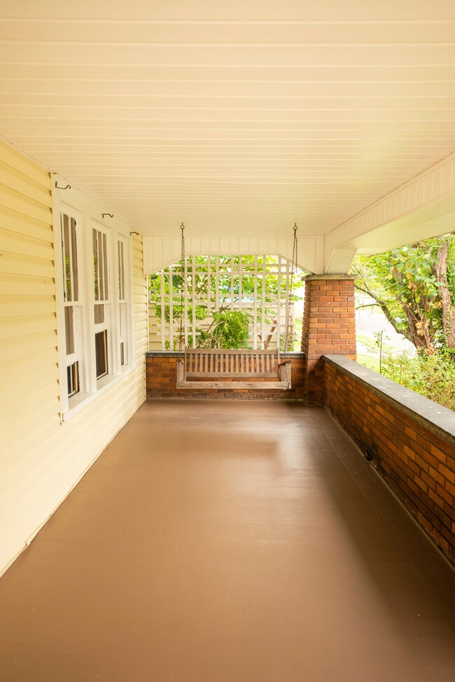 Photo - 1442 Plain Ave NE