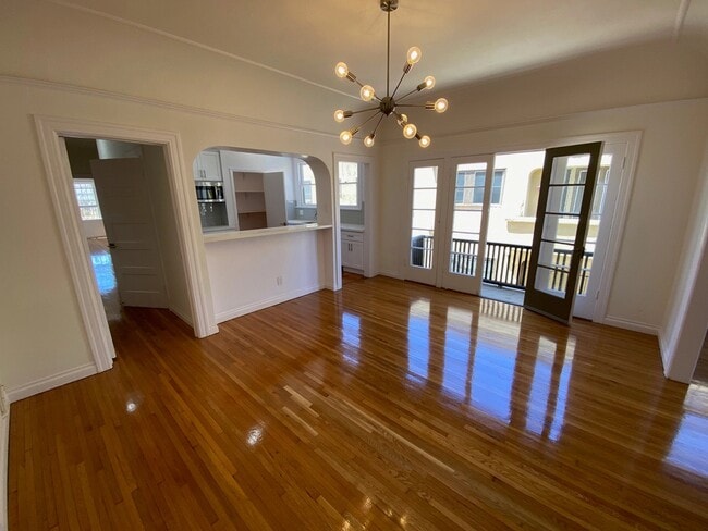 Photo - 241 S New Hampshire Ave Unidad 4