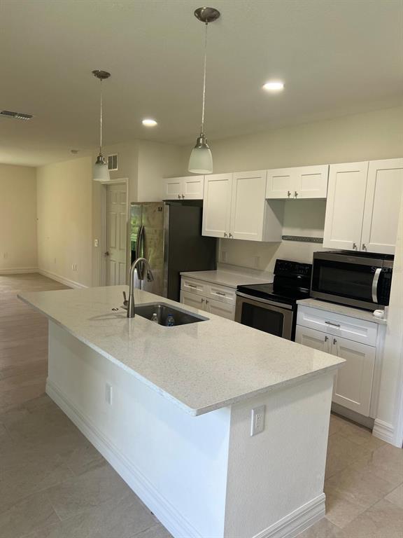 Photo - 4862 College Dr