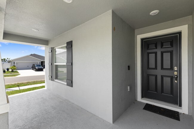 Photo - 2172 Desert Rose Dr