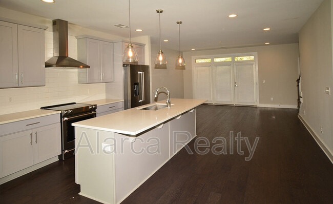 Photo - 129 Grandin Rd