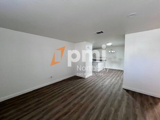 Photo - 677 Cordelia Cir