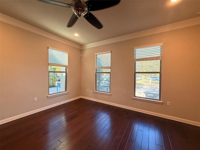 Photo - 2021 Simond Ave Unit D