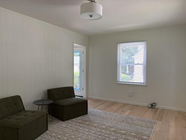 Photo - 715 Linda Vista St