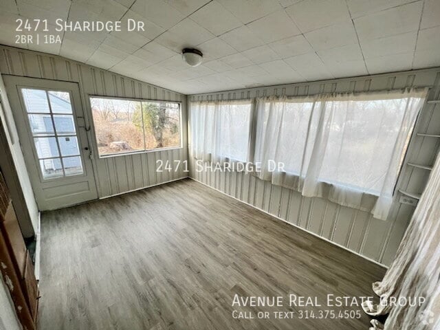Building Photo - 2471 Sharidge Dr Rental