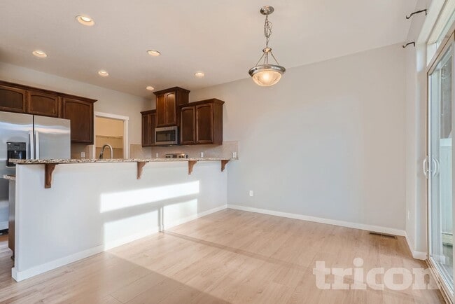 Photo - 7615 NE 60th Way