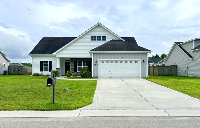 Building Photo - 513 New Hanover Trl