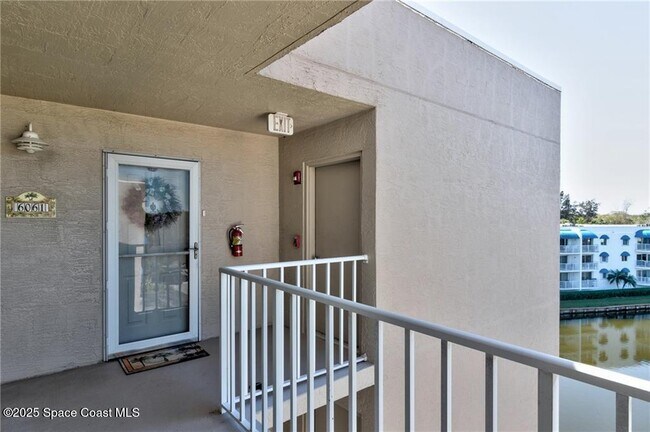 Photo - 6061 N River Run Dr Unidad 6061