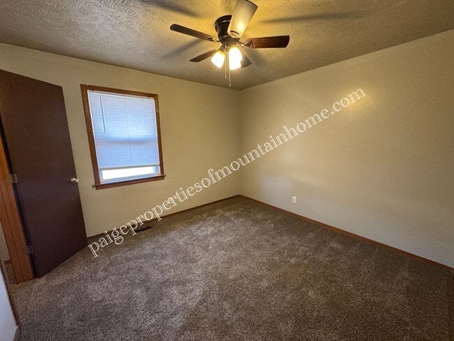 Photo - 406 S 3rd St Unit 406 S 3rd St  A