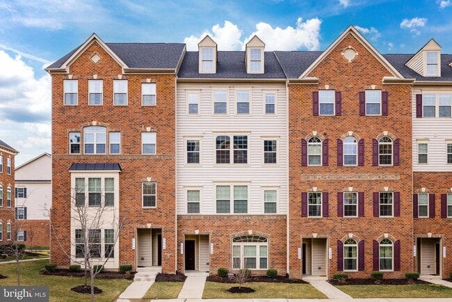 Building Photo - 7071 Darbey Knoll Dr Rental