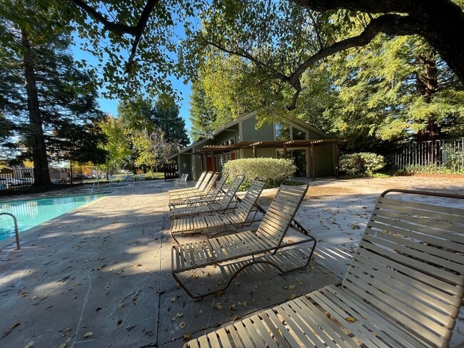 Photo - 1717 Algol Ct