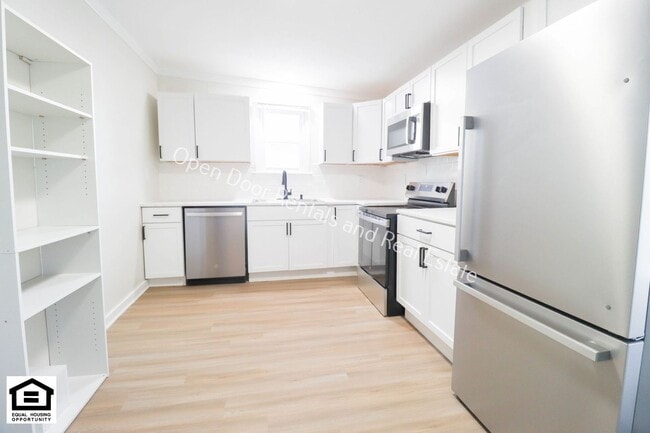 Photo - 2323 Fox Ave Unit 2323 Fox Ave