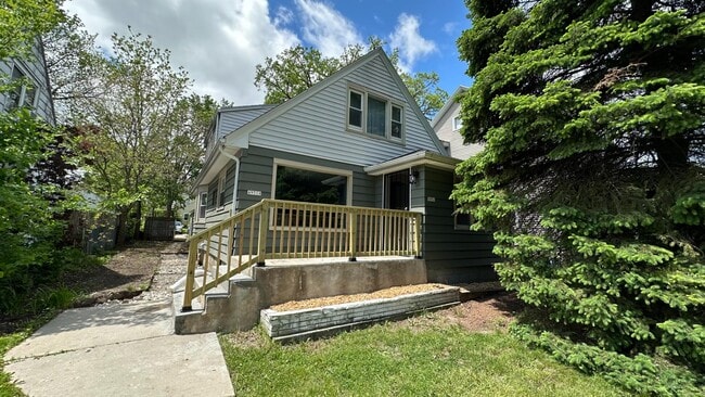 Photo - 4951 N 36th St